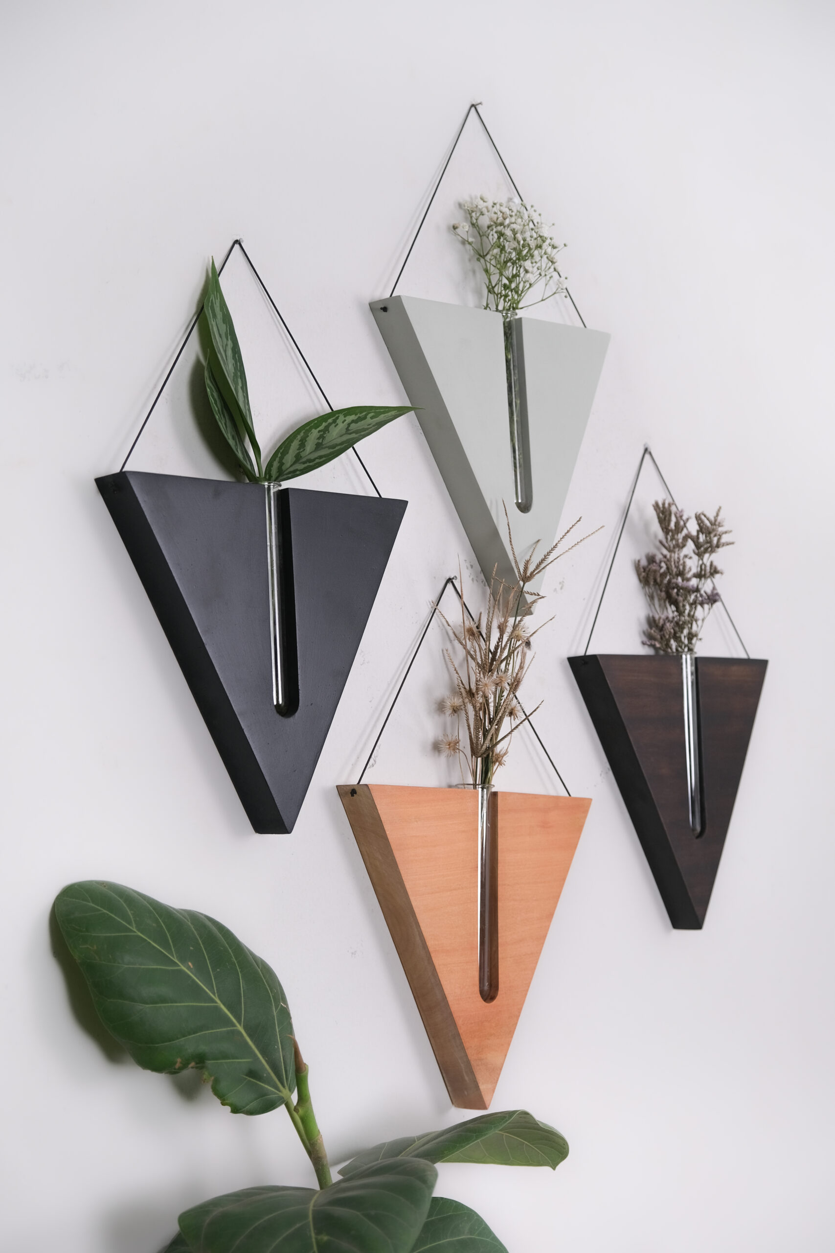 Wall Planter TRIANGLE